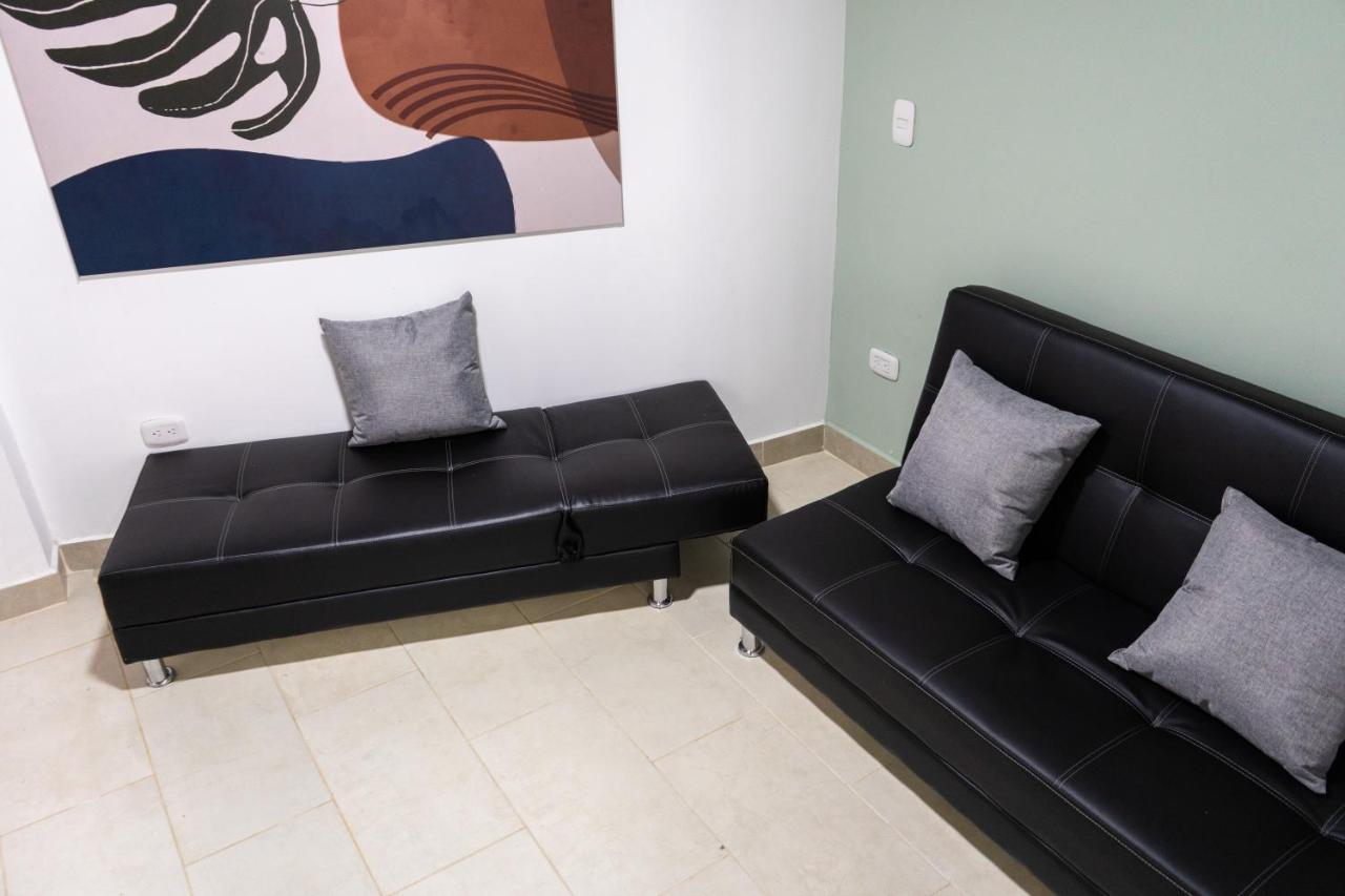 פריירה M1145 Aparta Loft מראה חיצוני תמונה