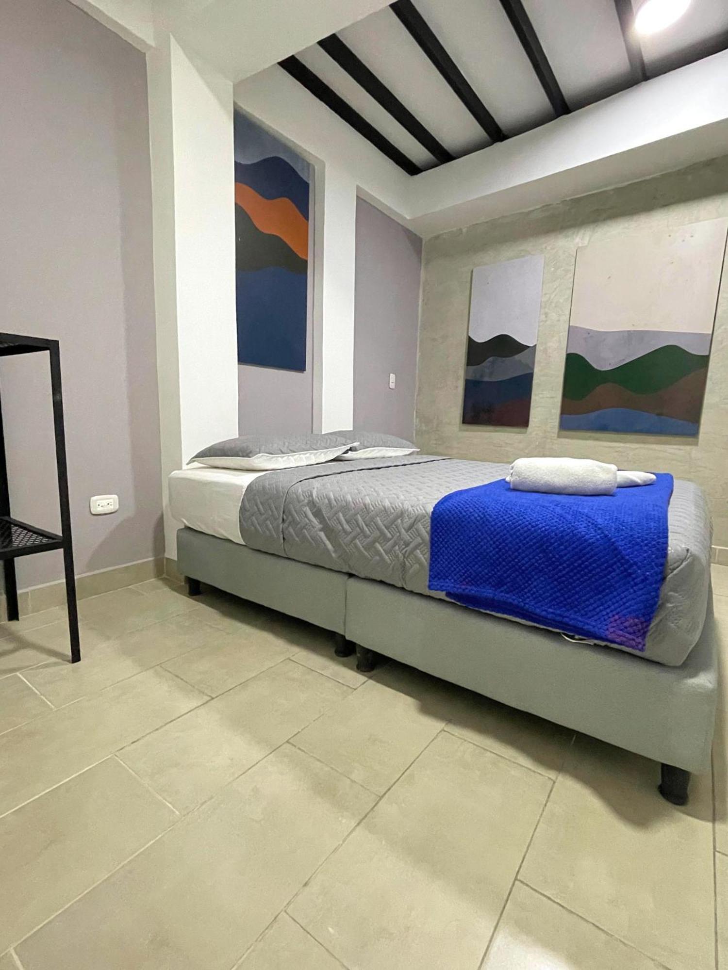 פריירה M1145 Aparta Loft מראה חיצוני תמונה