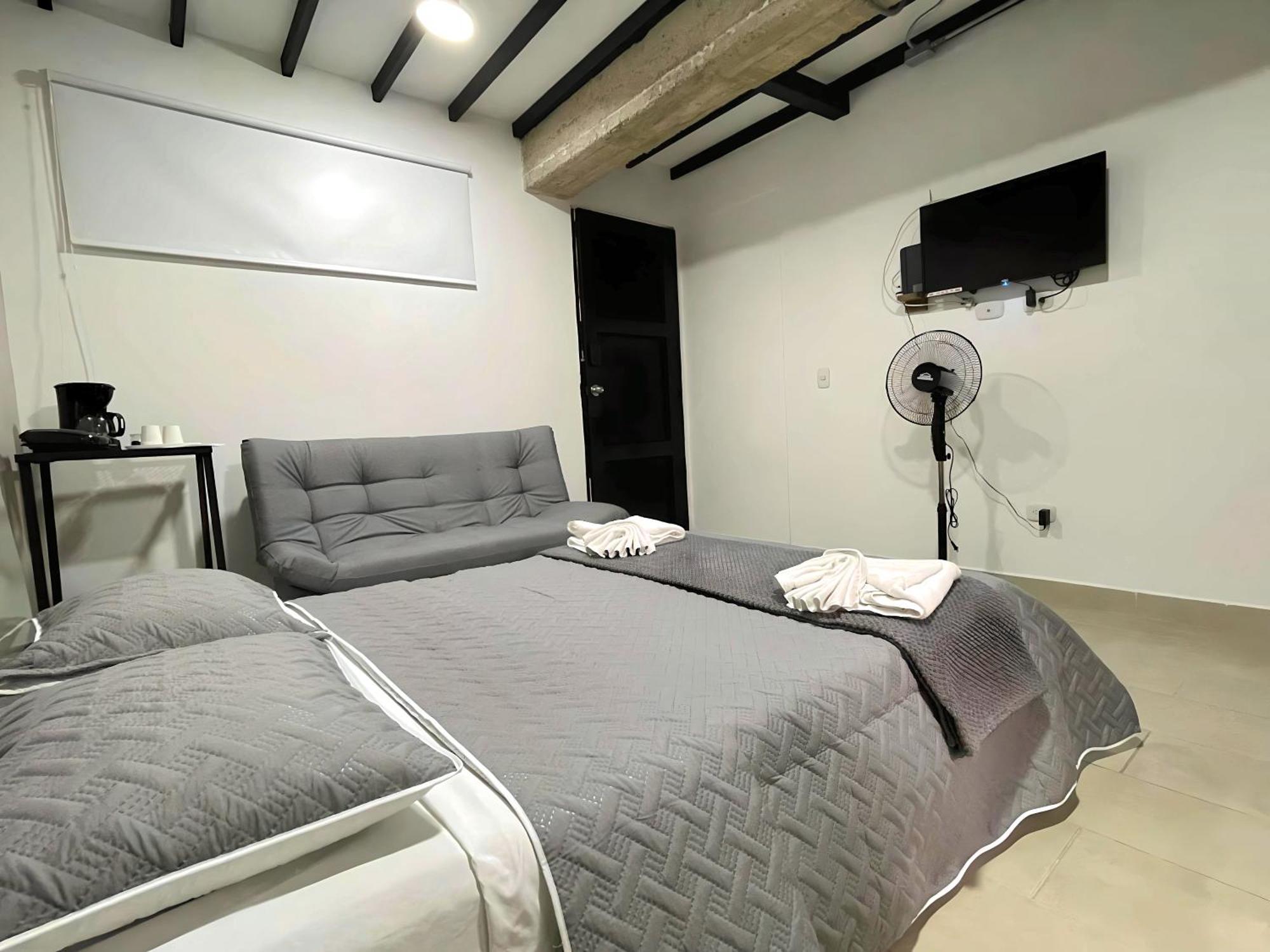 פריירה M1145 Aparta Loft מראה חיצוני תמונה