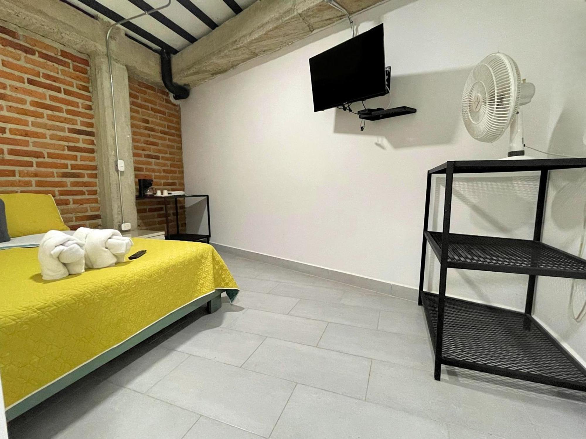 פריירה M1145 Aparta Loft מראה חיצוני תמונה